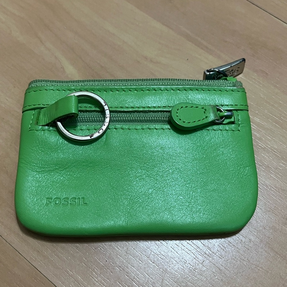 Fossil change purse/key chain Green leather